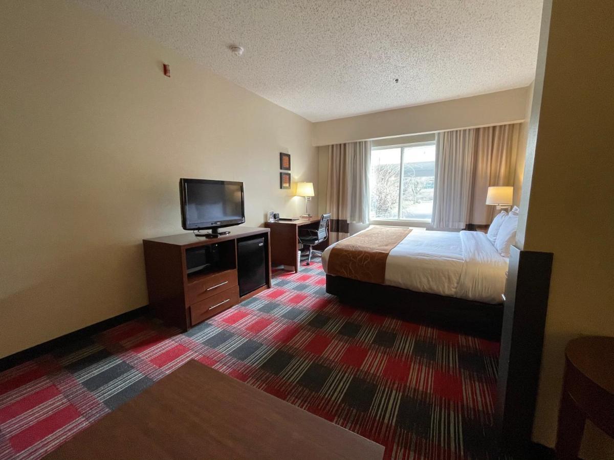 Comfort Suites Near Vancouver Mall Exteriör bild